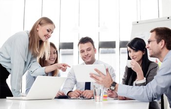 Associate, Client Strategy